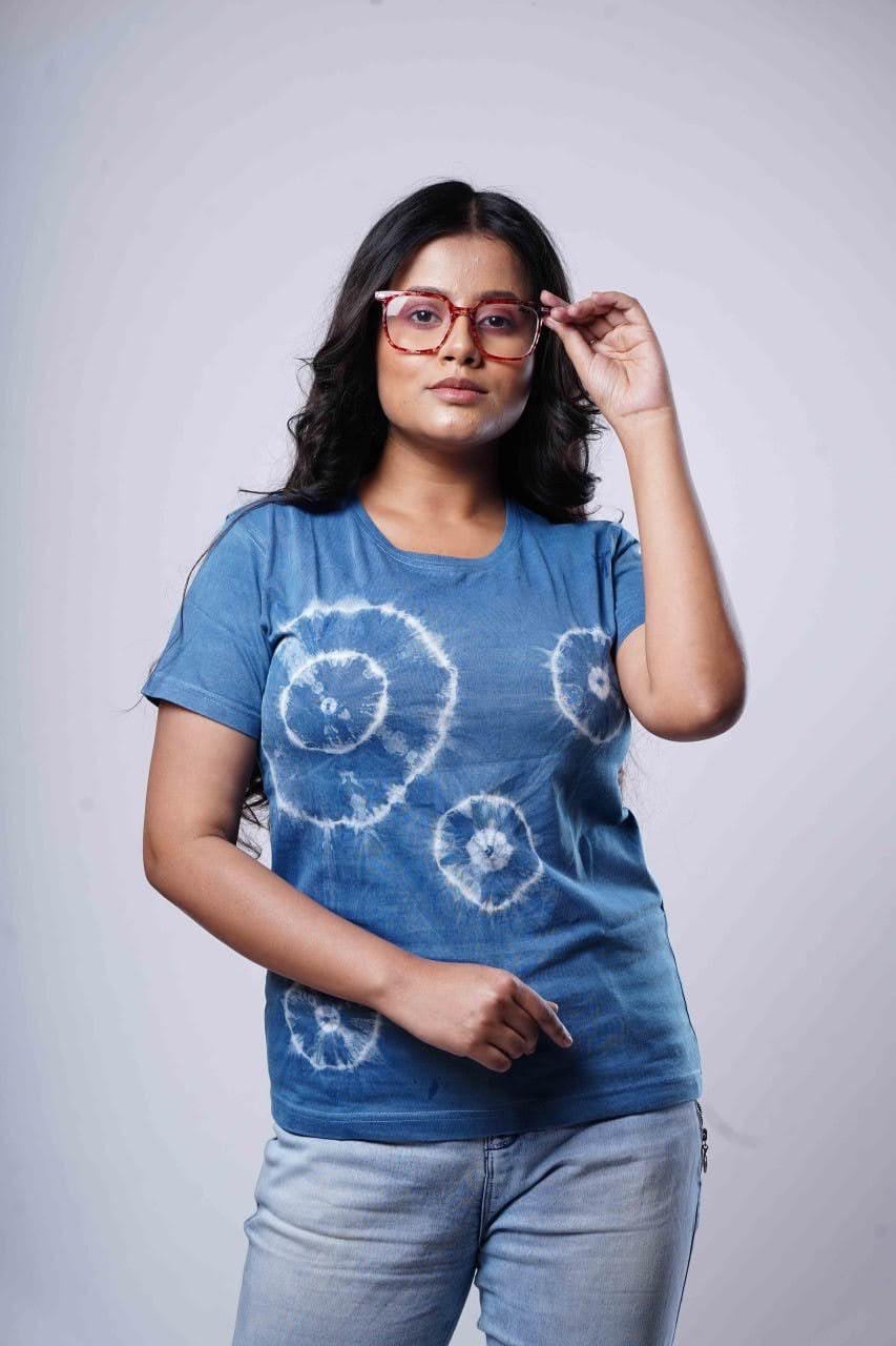 Natural Indigo and Hand Dye tshirt Bandhni